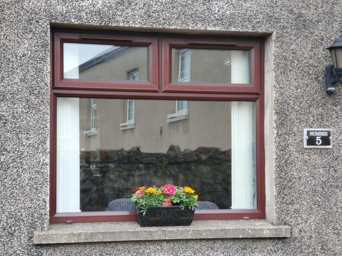 Number 5 Larne Exterior photo